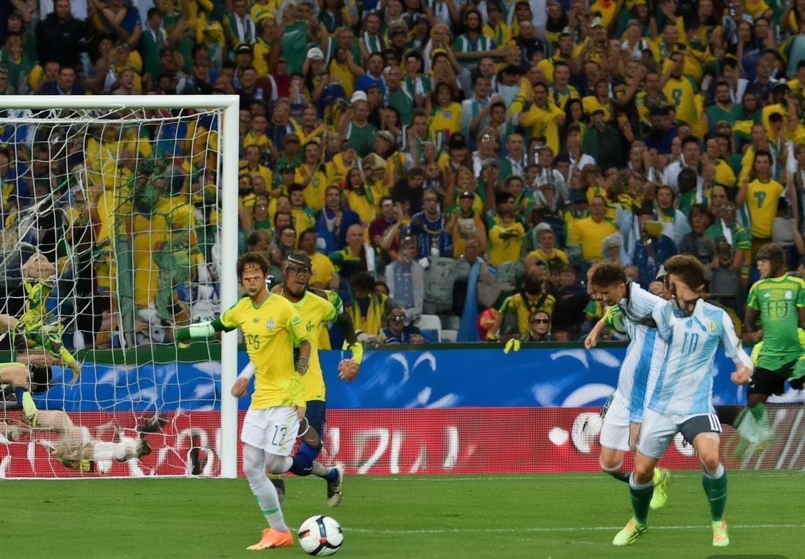 2017巴西VS阿根廷友谊赛：巴西队技战术解析与胜利背后的故事